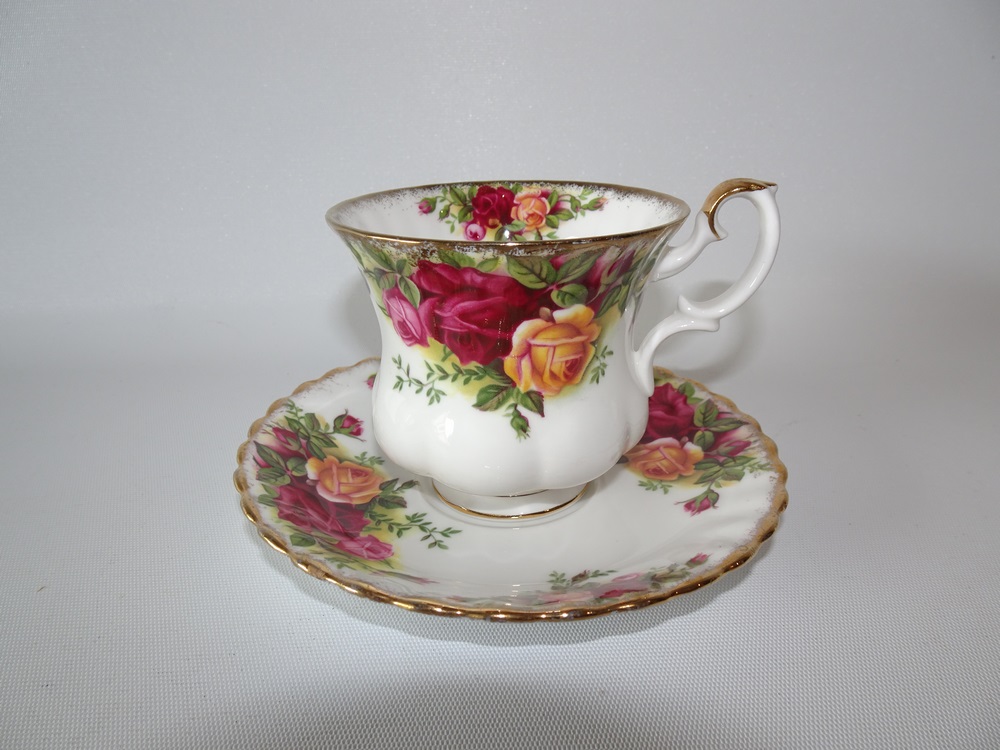 Royal Albert Old Country Roses Coffee Cup Duo