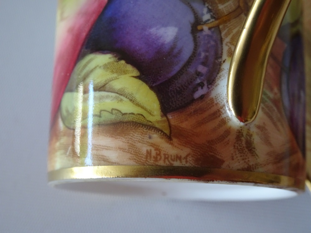 Aynsely Fruit and Berry Coffee Cups