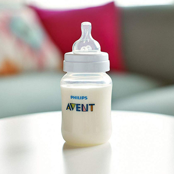 Philips Avent Anti Colic bottle with nipple