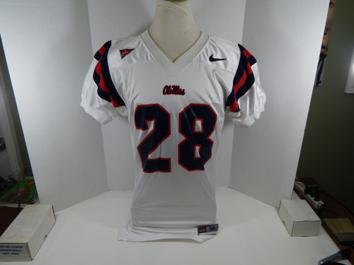 2002-05 Ole Miss Rebels #28 Game Used White Jersey Name Plate Removed M 049