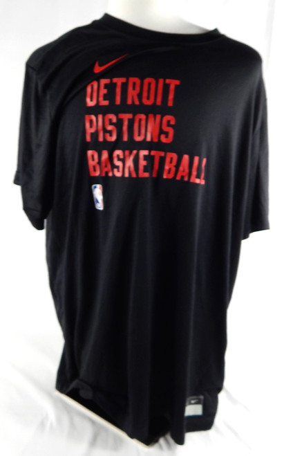 2023-24 Detroit Pistons Isaiah Stewart #28 Game Used Black Training T-Shirt 5
