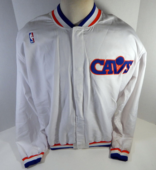 1992-93 Cleveland Cavaliers Jerome Lane #30 Game Issued White Warm Up Jacket 48