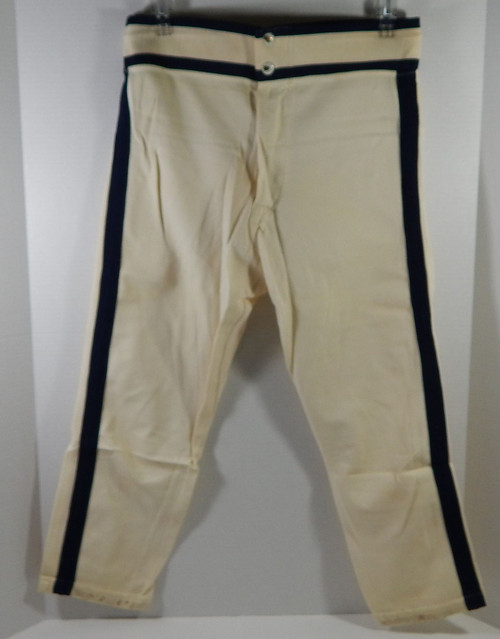 1986 Houston Astros Craig Reynolds #12 Game Used White Pants 32-24.5 DP25306