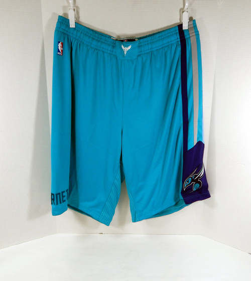 2014-15 Charlotte Hornets Game Issued Teal Shorts 4XL DP41518