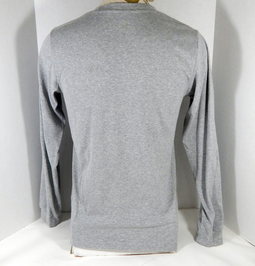 2015-16 Orlando Magic Team Issued Grey Coaches Sweater 06/15 L2 138S