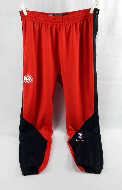 2024-25 Atlanta Hawks Terance Mann #14 Game Used Red Warm Up Pants XL 461