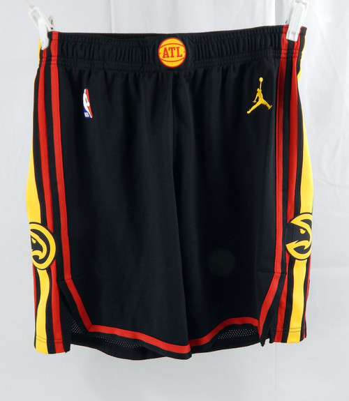 2023-24 Atlanta Hawks #0 Game Used Black Shorts Pacman XL 40 459