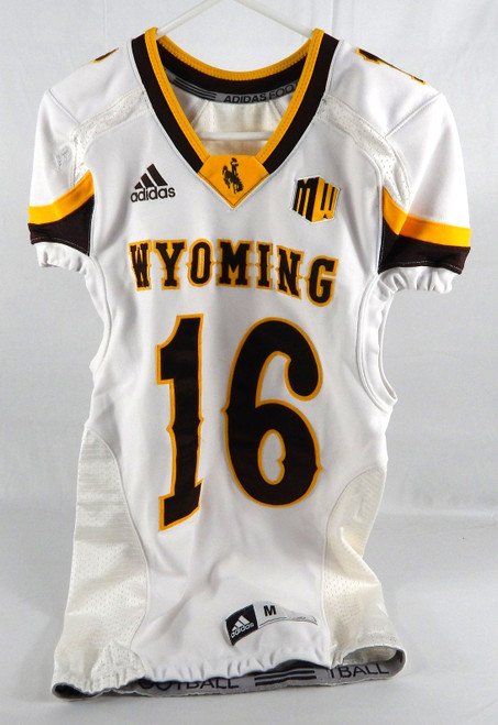 2018 Wyoming Cowboys #16 Game Used White Jersey M 449