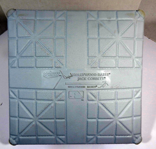 2022 Milwaukee Brewers Game Issued White Base Opening Day VT119758 DP39095