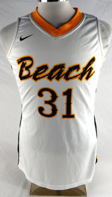 2015-16 Long Beach State Beach #31 Game Used White Jersey Basketball L 698