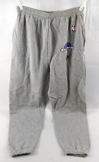1999-01 Cleveland Cavaliers Team Issued Grey Travel Pants 2XL 485