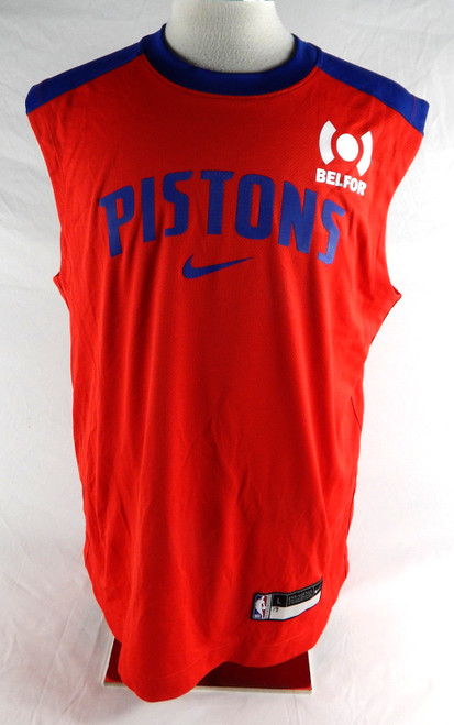 2024-25 Detroit Pistons Dennis Schroder #17 Game Used Red Shooting Shirt L 367