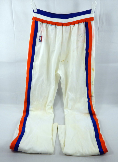 1988-89 Cleveland Cavaliers Game Issued White Warm Up Pants 36 297
