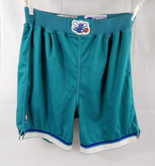 1992-93 Charlotte Hornets Larry Johnson #2 Game Used Teal Shorts 40 516
