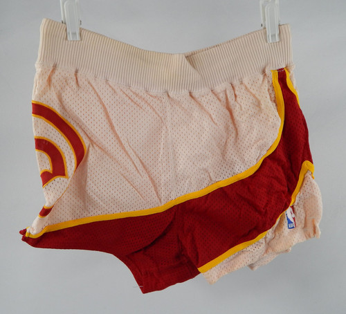 1987-88 Atlanta Hawks Cedric Henderson #24 Game Used White Shorts 34 010