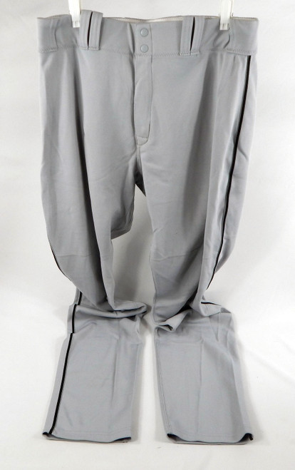 2017 Miami Marlins AJ Ellis #17 Game Used Grey Baseball Pants Size 38 102