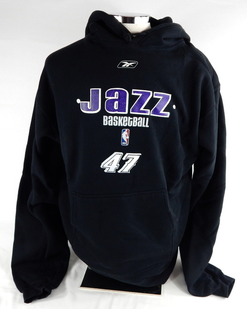 2002-04 Utah Jazz Andrei Kirilenko #47 Game Used Black Hoodie Sweatshirt XL 881