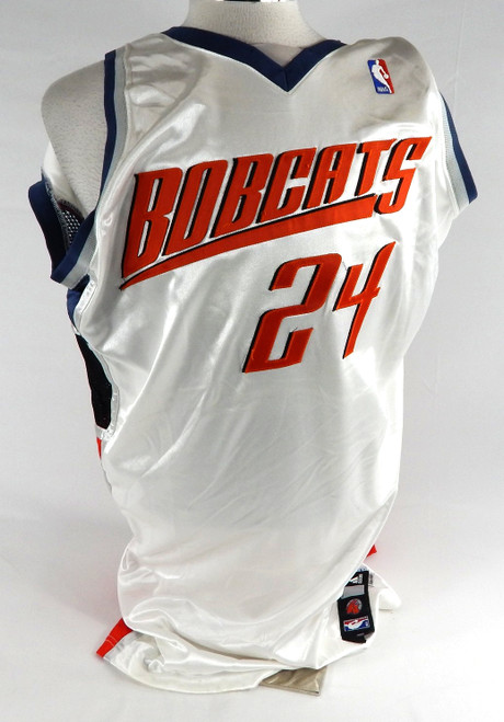 2006-07 Charlotte Bobcats Othella Harrington #24 Game Issued White Jersey 54 985