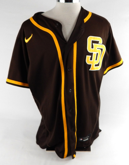 2020-24 San Diego Padres Williams #72 Game Used Brown Jersey Throwback ST BP 5