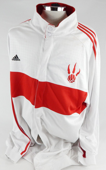 2007-08 Toronto Raptors Andrea Bargnani #7 Game Used White Warm Up Jacket 807