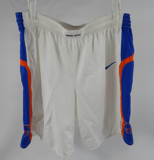 Boise State Broncos #22 Game Used White Shorts Basketball L 453