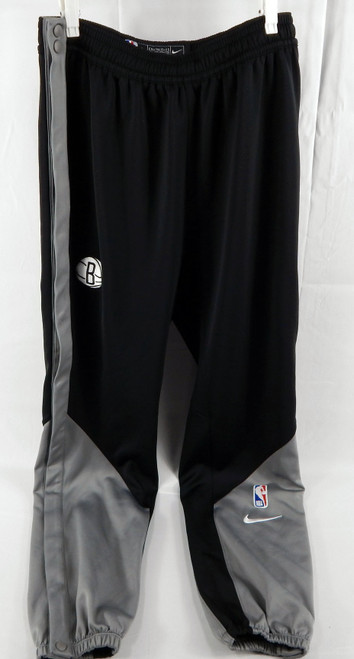 2024-25 Brooklyn Nets Ziaire Williams #8 1 Game Used Black Warm Up Pants L 989