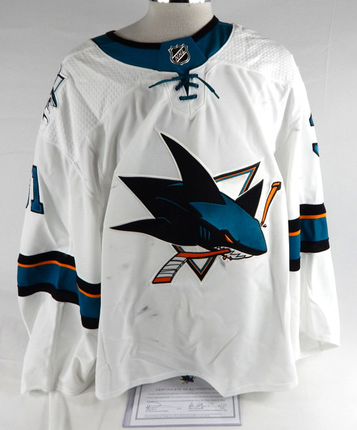 2017-18 San Jose Sharks Martin Jones #31 Game Used White Jersey 58 413