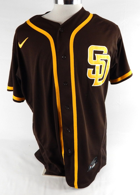 2020-24 San Diego Padres Garcia #26 Game Used Brown Jersey Throwback ST BP 48 7