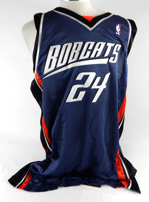 2006-07 Charlotte Bobcats Othella Harrington #24 Game Issued Navy Jersey 56 977
