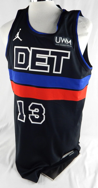 2022-23 Detroit Pistons James Wiseman #13 Game Issued Black Jersey Statement 52