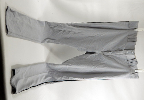 2005 Toronto Blue Jays Dios #31 Game Used Grey Baseball Pants Size 39 145