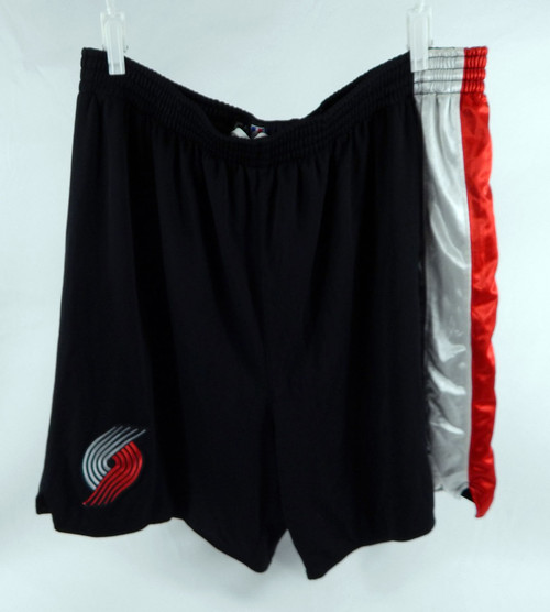 2004-06 Portland Trailblazers Zach Randolph #50 Game Used Black Shorts Size 52 2