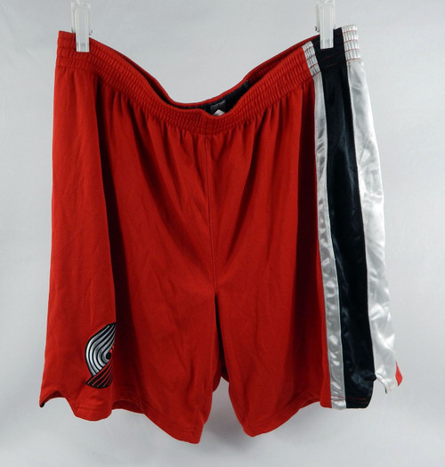 2006-07 Portland Trailblazers Zach Randolph #50 Game Used Red Shorts Size 46 56