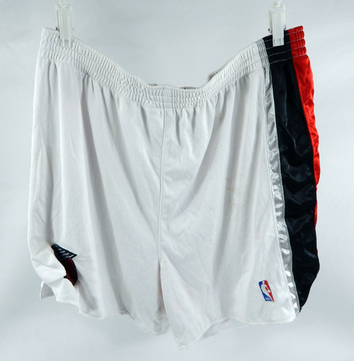 2004-06 Portland Trailblazers #23 Game Used White Basketball Shorts 50 1049