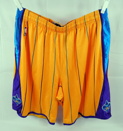 2011-12 New Orleans Hornets Game Issued Gold Shorts 4XL 118