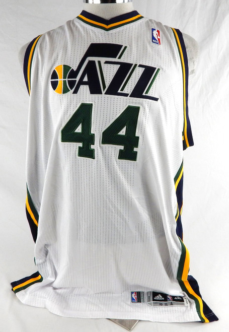 2010-11 Utah Jazz Kyrylo Fesenko #44 Game Used White Jersey 4XL 794
