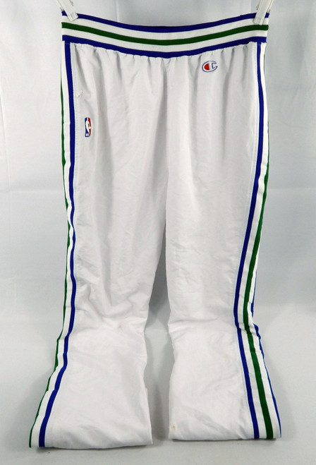 1993-94 Minnesota Timberwolves Marlon Maxey #25 Game Used White WU Pants 38 518