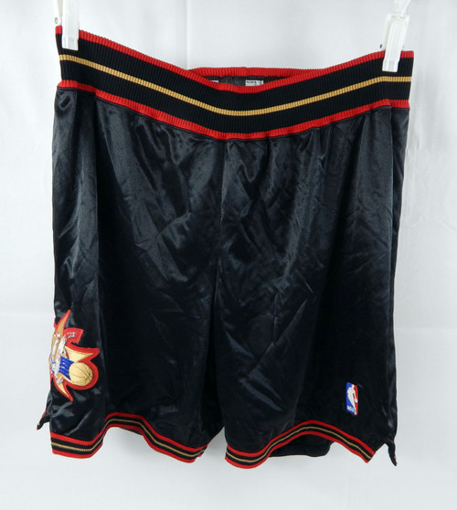 2006-09 Philadelphia 76ers Game Issued Black Shorts 42 885