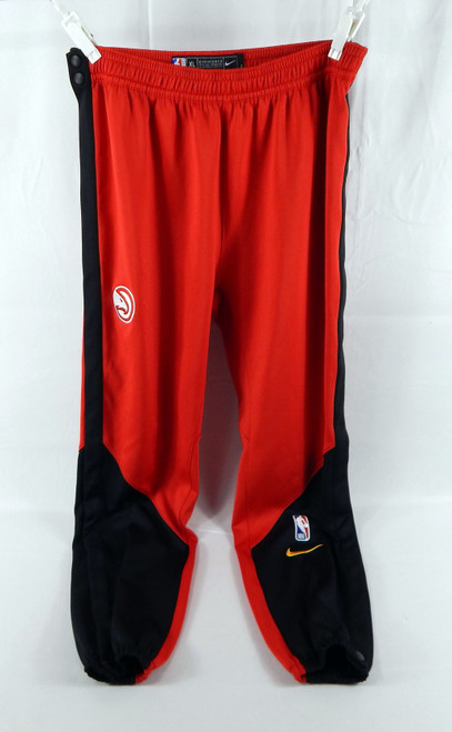 2024-25 Atlanta Hawks Onyeka Okongqu #17 Game Used Red Warm Up Pants XL 467