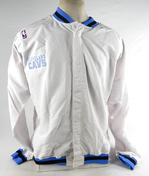 1994-95 Cleveland Cavaliers Tyrone Hill #32 Game Issued White Warm Up Jacket 6