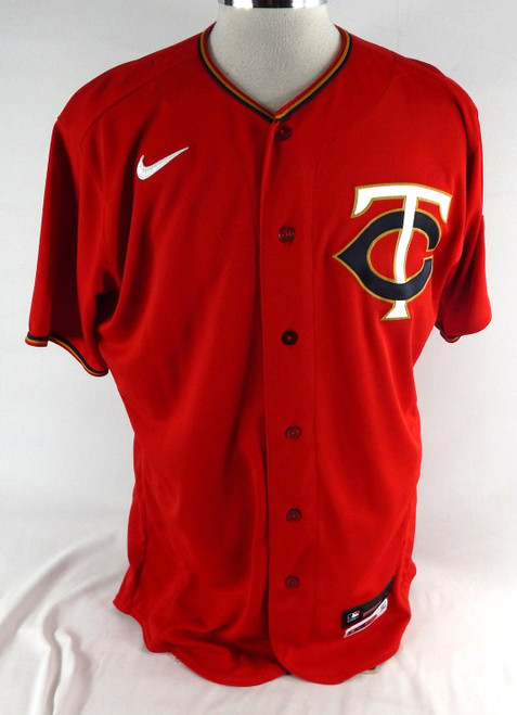 2022 Minnesota Twins Chris Archer #17 Game Used Red Jersey 44 480