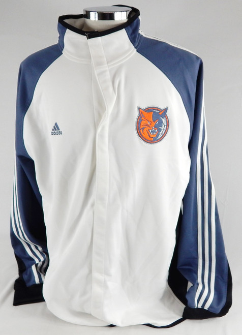 2009-10 Charlotte Bobcats Flip Murray Shaw #22 Game Used White Warm Up Jacket 7