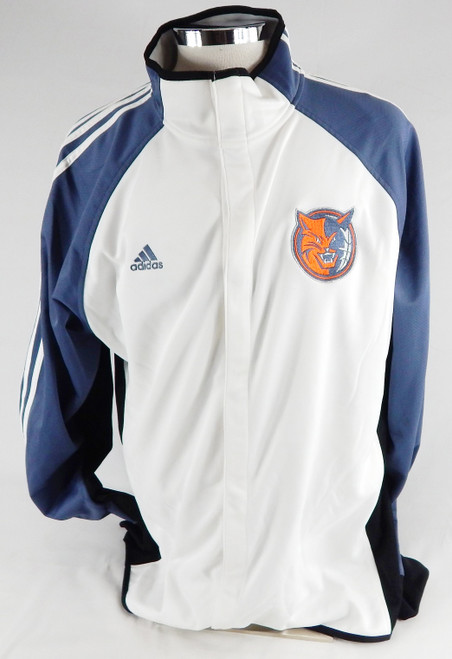 2009-10 Charlotte Bobcats #14 1 Game Used White Warm Up Jacket XL 171