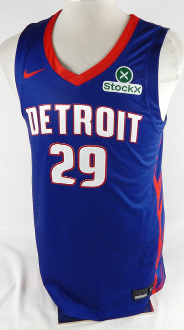 2024-25 Detroit Pistons Sincere Carry #29 Game Issued Pos Used Navy Jersey SL 4