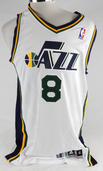 2010-11 Utah Jazz Deron Williams #8 Game Issued White Jersey XL 197