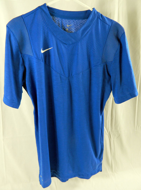 Boise State Broncos Team Issued Blue T-Shirt Size S