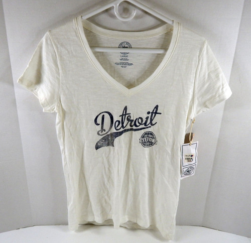 Ladies Detroit Pistons Authentic White V-Neck T-Shirt 47 Brand NWT L 349S