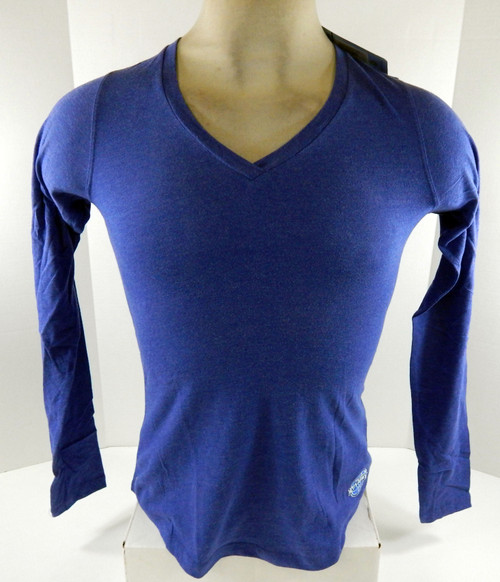2016 Womens Detroit Pistons Blue V-Neck Longsleeve Flip T-Shirt Antigua NWT M 4S