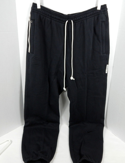 2020-21 Detroit Pistons Team Issued Black Travel Pants Nike DN4954-010 2XLT 81S