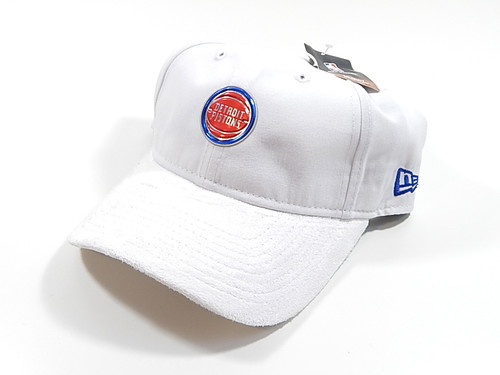 Detroit Pistons Logo White Draft Slouch New Era 9Twenty Fuzzy Suede Brim Hat Cap